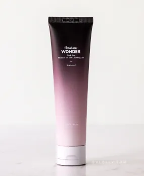 haruharu wonder Black Rice Moisture 5.5 Soft Cleansing Gel